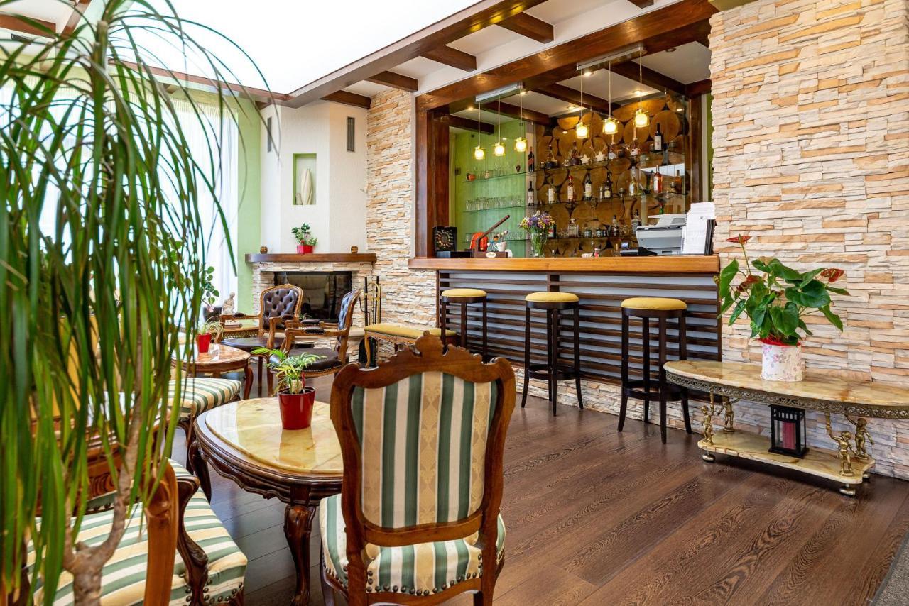 Casa Freya Ξενοδοχείο Buşteni Εξωτερικό φωτογραφία